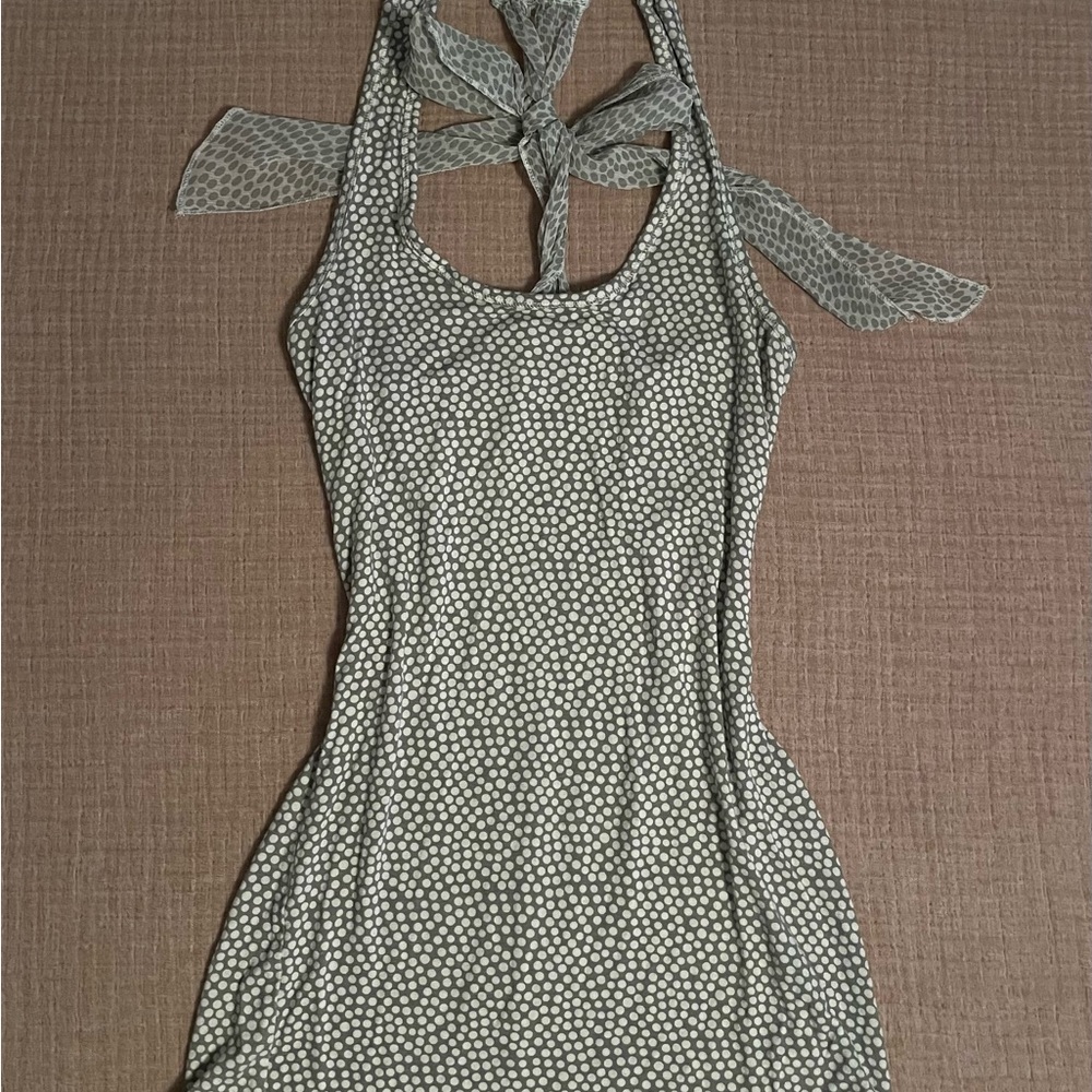 guess - Y2K polka dot top with tie back detail